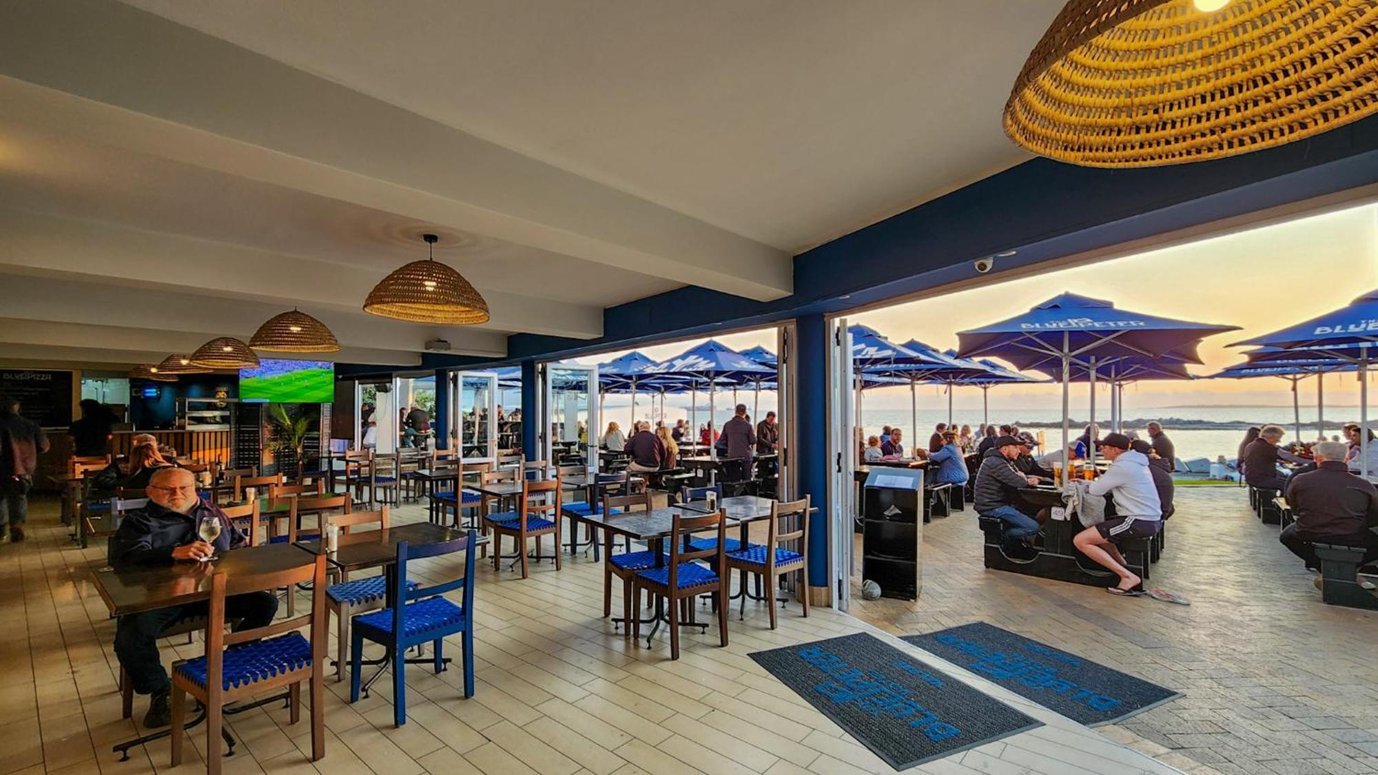 The Blue Peter Hotel Bloubergstrand Eksteriør billede