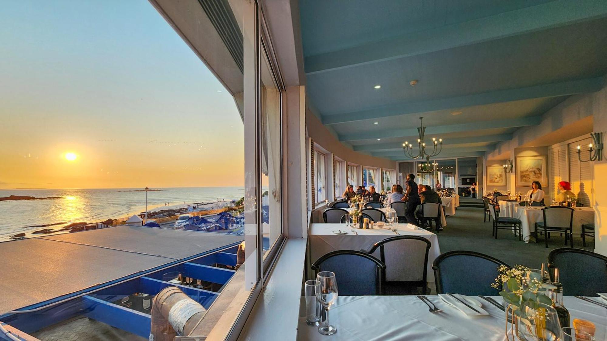 The Blue Peter Hotel Bloubergstrand Eksteriør billede