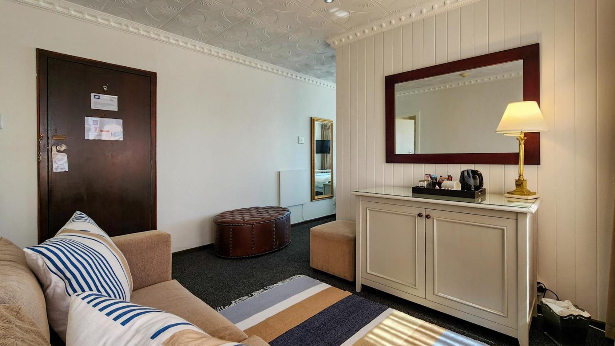 The Blue Peter Hotel Bloubergstrand Eksteriør billede