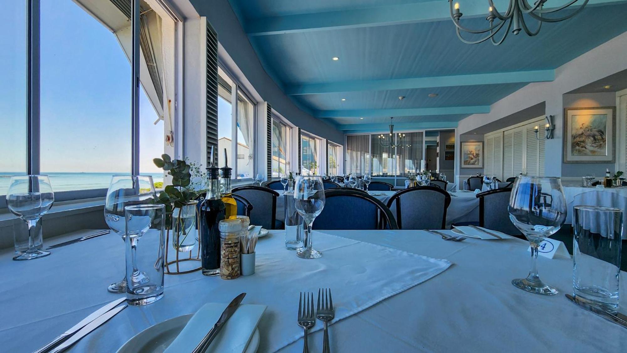 The Blue Peter Hotel Bloubergstrand Eksteriør billede