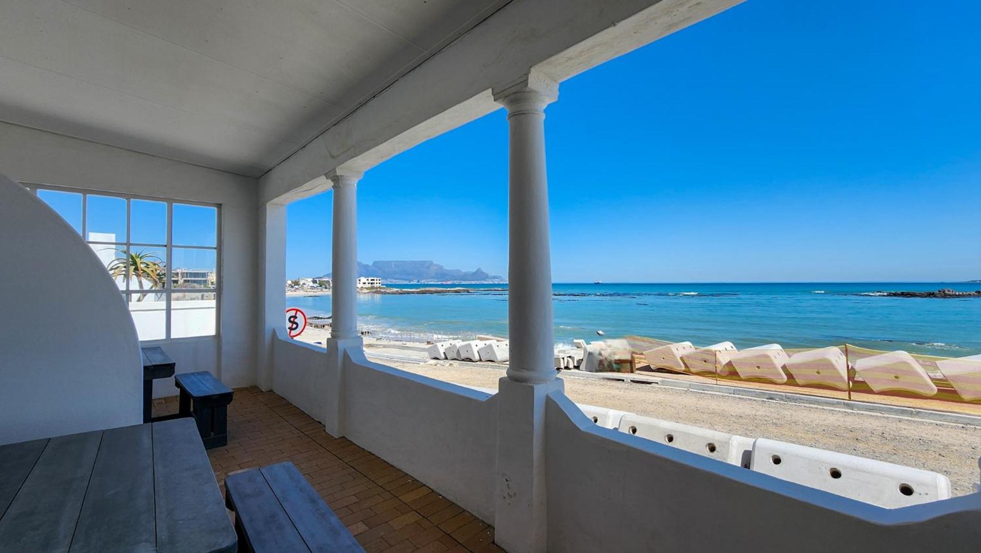 The Blue Peter Hotel Bloubergstrand Eksteriør billede