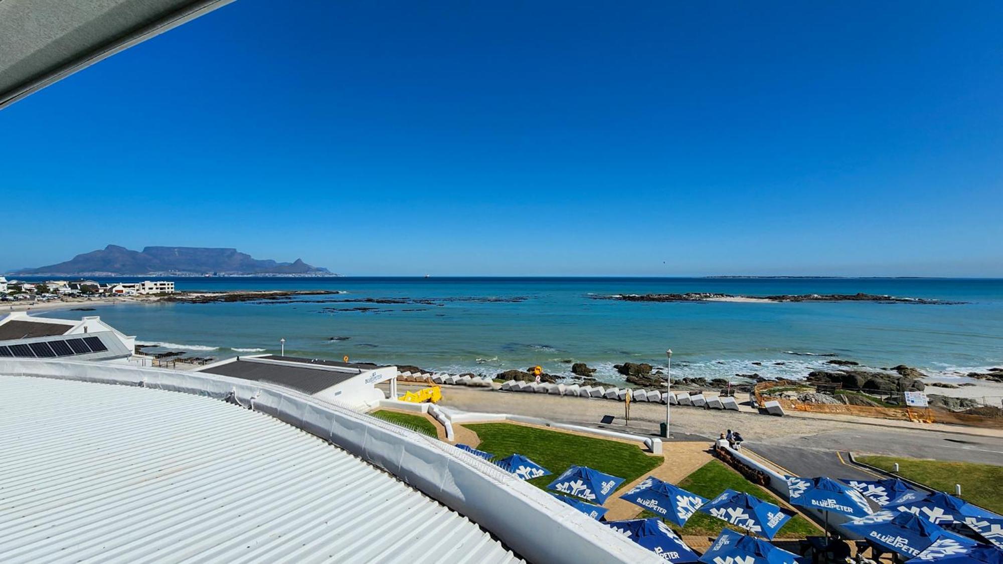 The Blue Peter Hotel Bloubergstrand Eksteriør billede