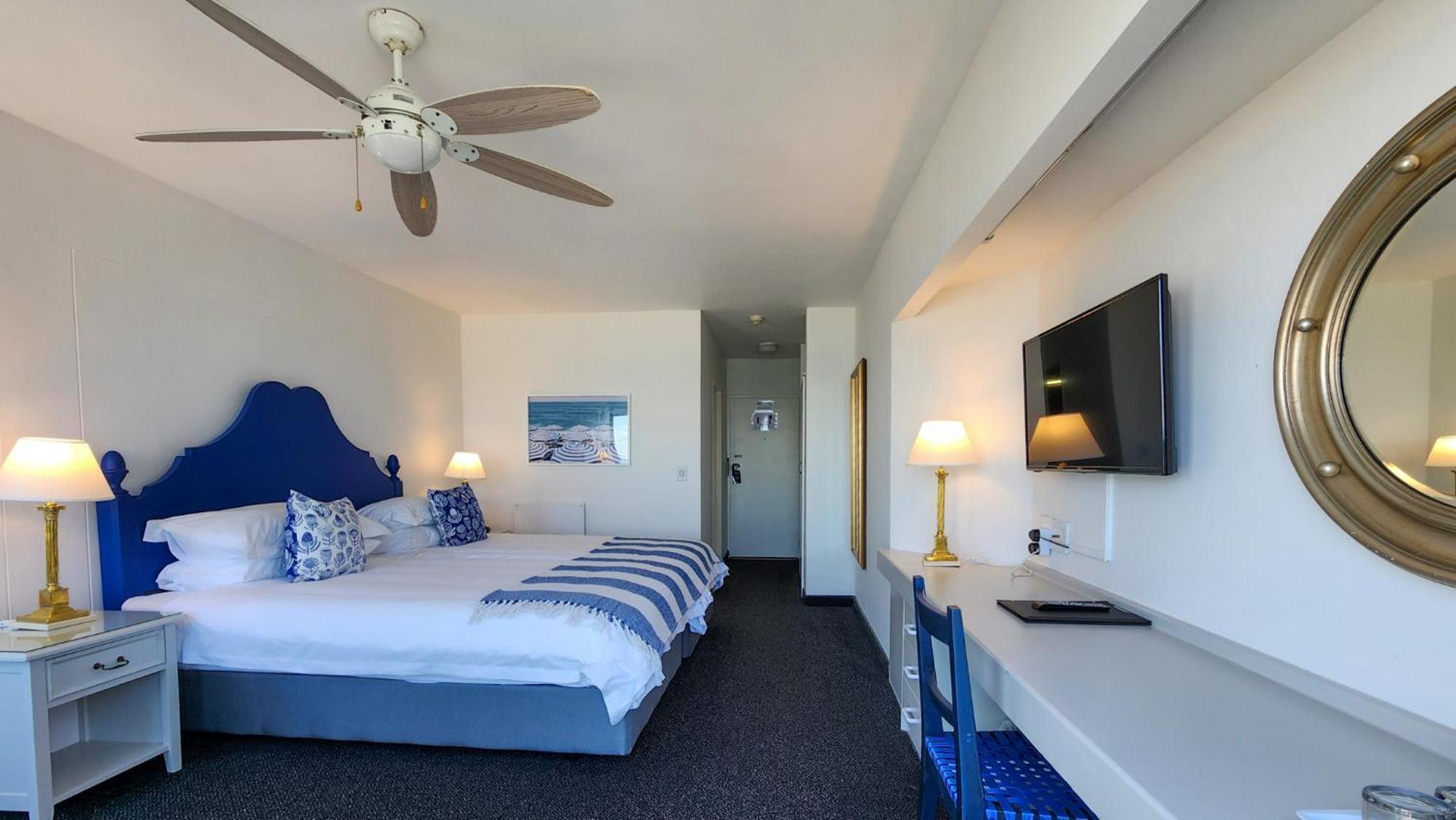 The Blue Peter Hotel Bloubergstrand Eksteriør billede