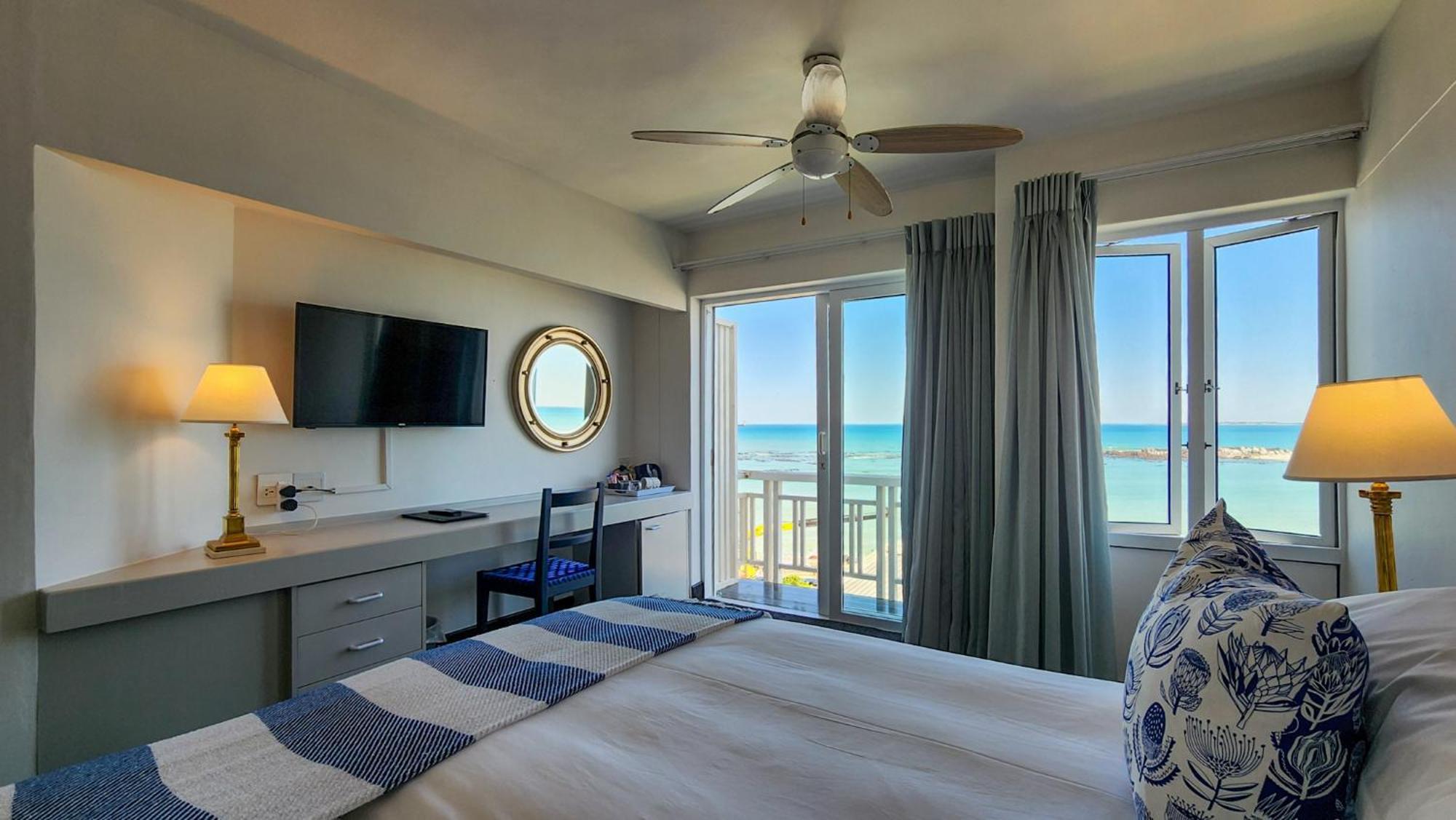 The Blue Peter Hotel Bloubergstrand Eksteriør billede