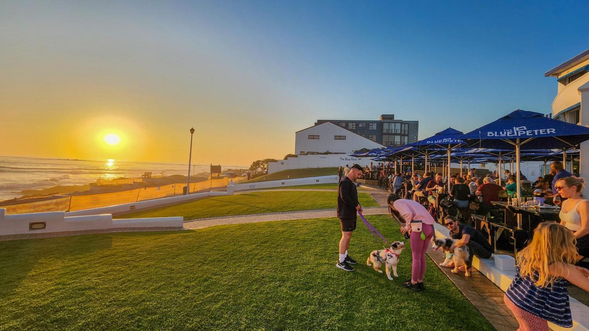 The Blue Peter Hotel Bloubergstrand Eksteriør billede